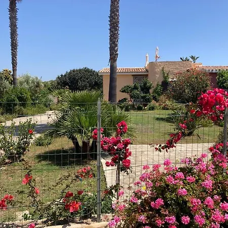 Holiday home Casa Flamingo 150m Dal Mare *